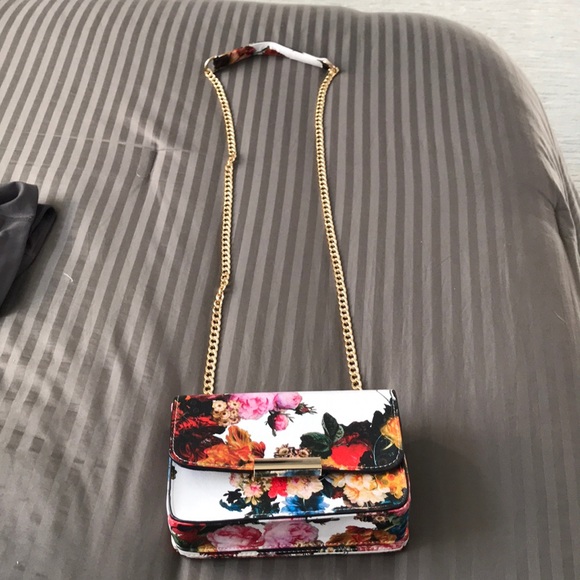 Sondra Roberts Handbags - Sondra Roberts cross body bag